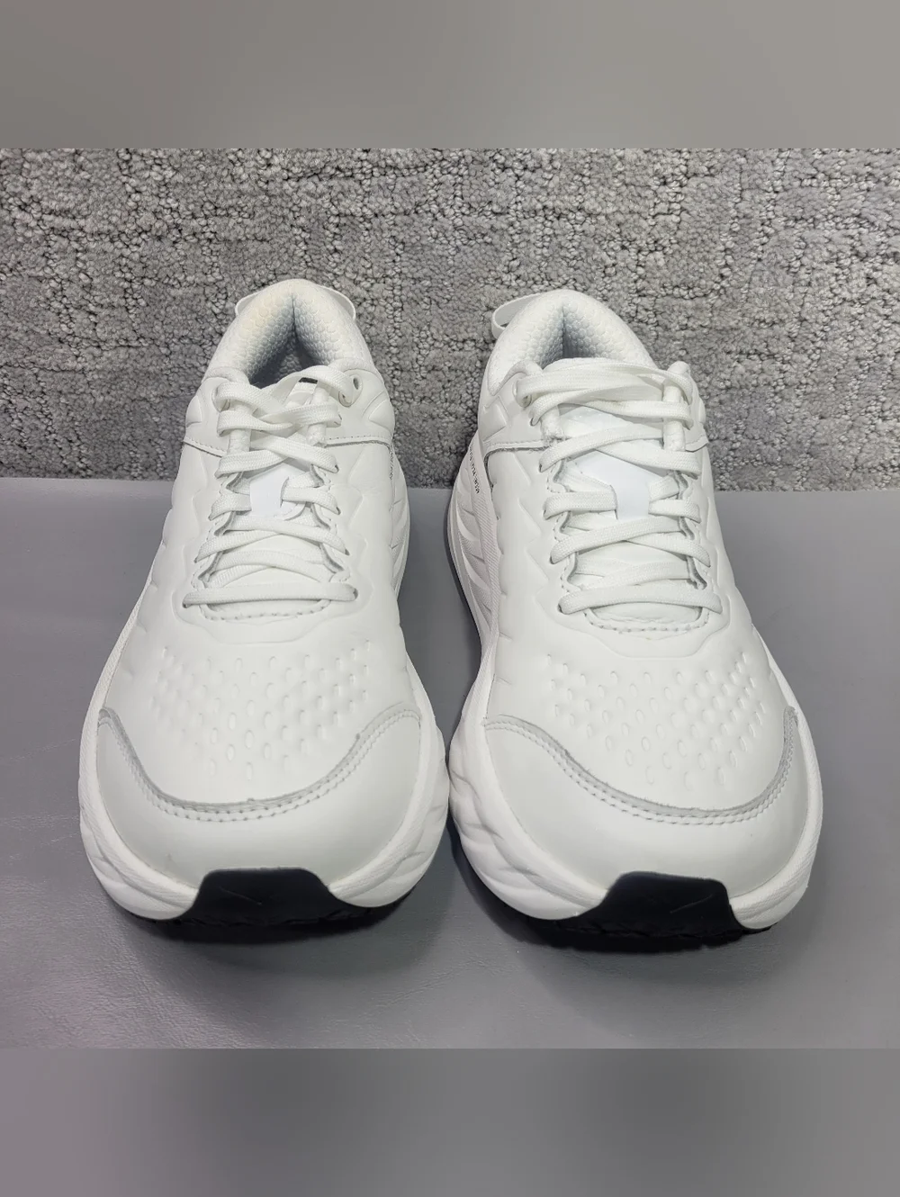 Hoka One One Bondi SR Women's US 8.5 White Leather Running Sneakers